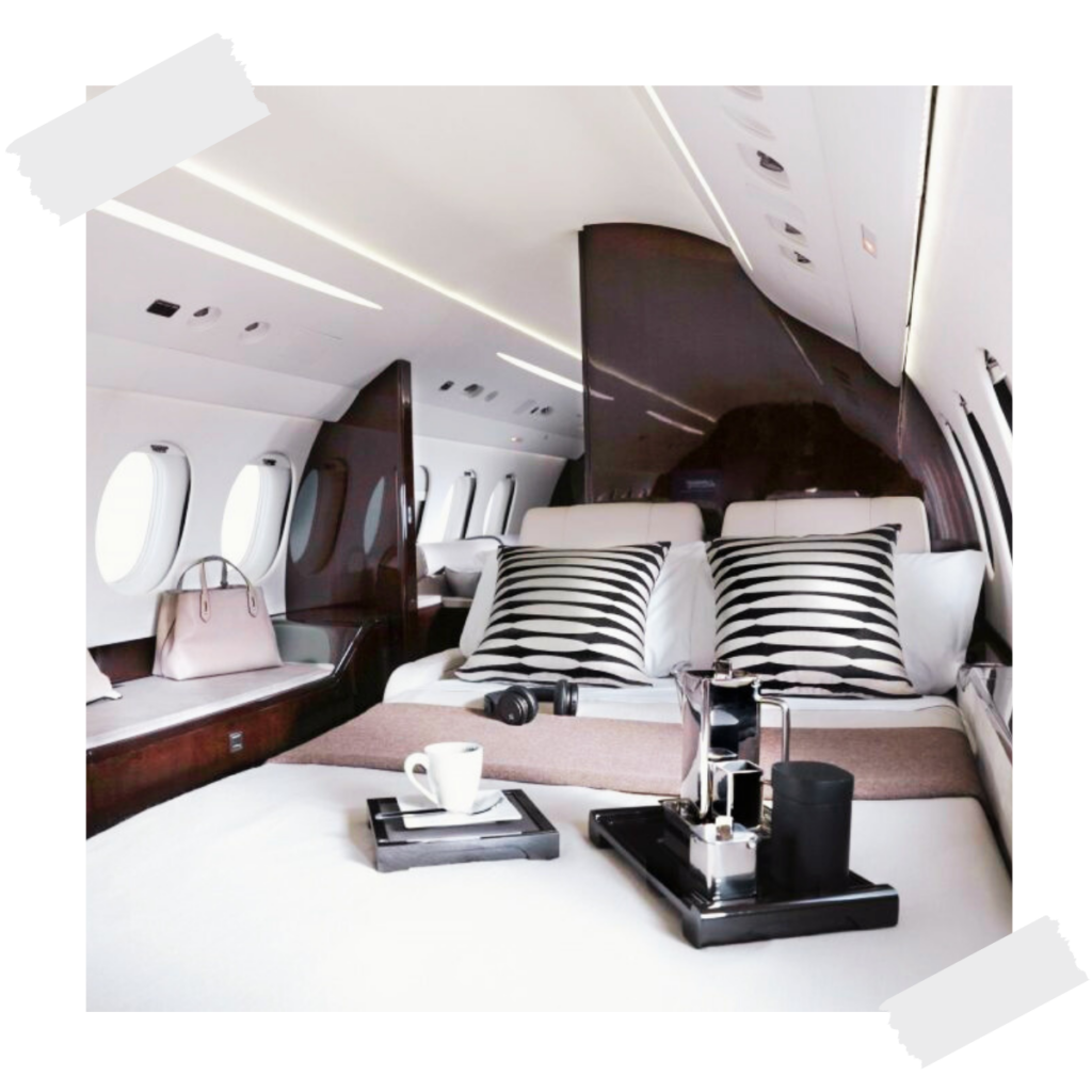 BEBUBBLE-private-transport-ibiza-services-interior